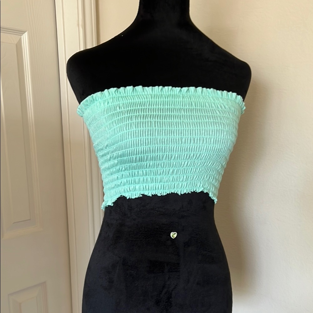 Forever 21 Green Smocked Crop Top Sleeveless